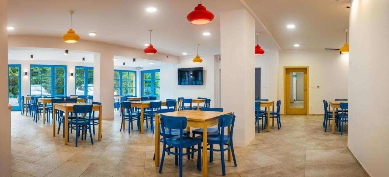 Hotel Edvard Frenštát pod Radhoštěm Zewnętrze zdjęcie