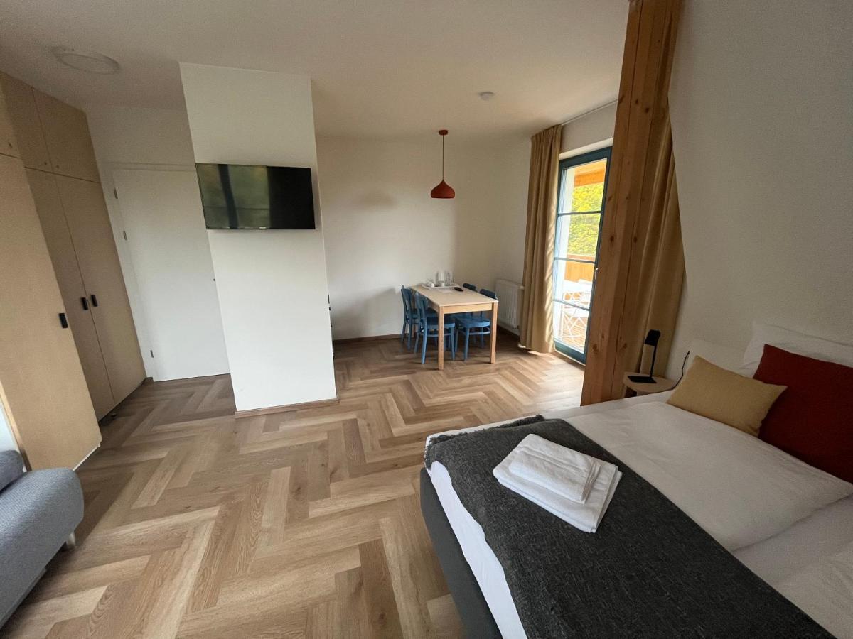 Hotel Edvard Frenštát pod Radhoštěm Zewnętrze zdjęcie