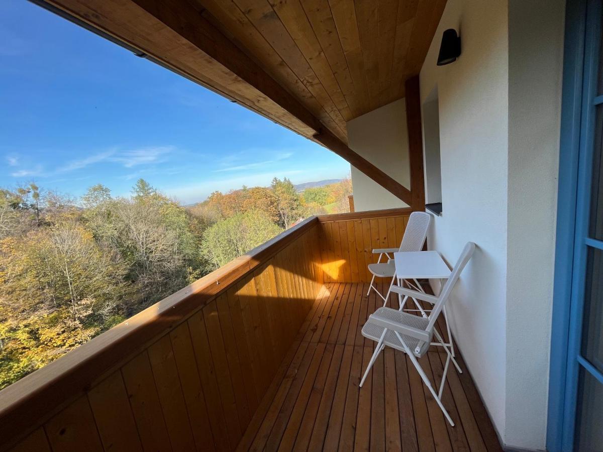 Hotel Edvard Frenštát pod Radhoštěm Zewnętrze zdjęcie